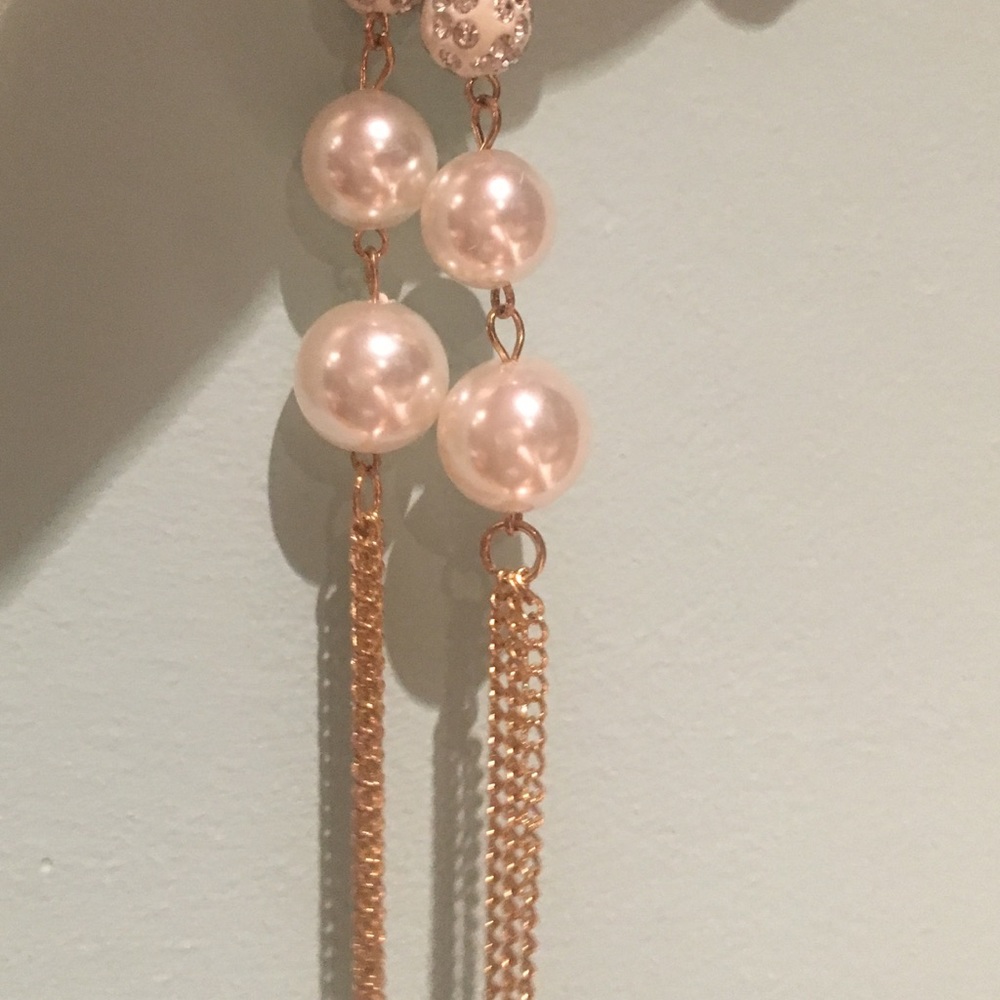 ‼️SOLD‼️New Long Pearl & Crystal Earrings - Picture 1 of 8